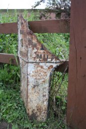 Weston-under-Penyard (Weston Parish) mile marker - 13 miles to Gloucester