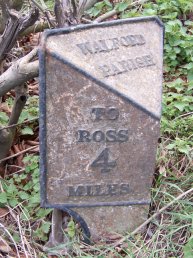 Walford Parish mile marker - 4 miles to Ross