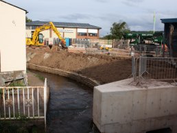 The Kings Acre car park (15-08-08)