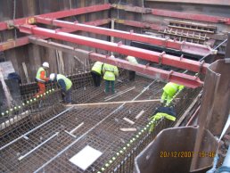 The bifurcation tunnel steel reinforcing (20-12-07)