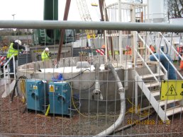 The tunnelling machine in the shaft (31-01-08)