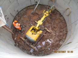 Homs Road shaft (29-10-07)