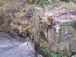 The sluice gate guide (2-10-07)