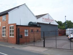 The front of the building (18-6-06)