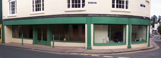 Shop front (8-10-06)