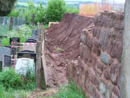 The trench in place of the south wall (17-5-08)