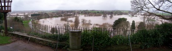 The Oak Meadow in flood (11-01-07)
