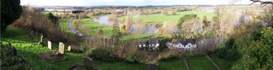 High water in the Wye (26-11-06)