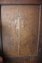 John Kyrle`s pierced door