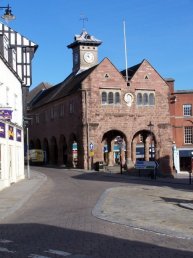 A postcard view Ross on Wye