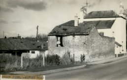 Tudor Farm seen from Walford Road