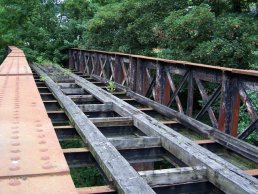 Redbrook Bridge (20-8-06)