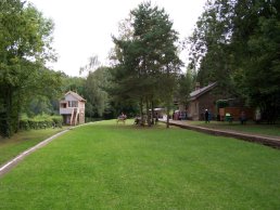 Tintern Station (20-8-06)