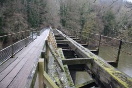 Welsh Bicknor rail Bridge (03-01-2011)