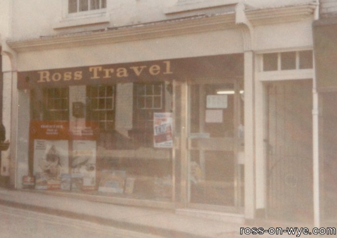 27 High Street c.1980 (Click for a larger image)
