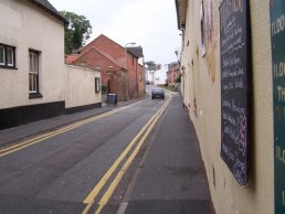 Looking west along Kyrle Street