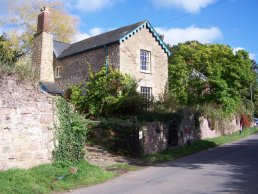 Coughton Toll Gate