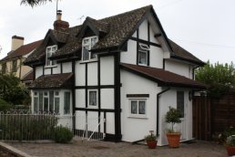 Wilton Toll Cottage (14-5-09)
