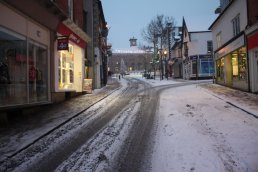 Snow looking up Broad Street