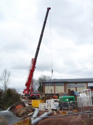 Fiveways crane lift preparations (29-02-08)