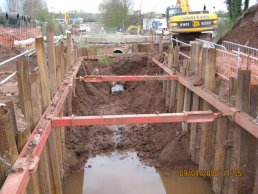The final part of the old culvert (09-04-08)