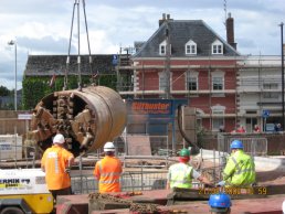 The tunnelling machine being removed (21-08-08)