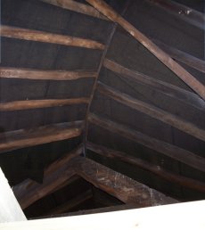 The curved roof (3-10-06)