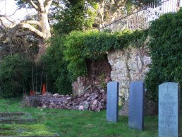 The collapsed end wall (27-1-08)