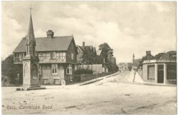 A postcard view of Cantilupe Road
