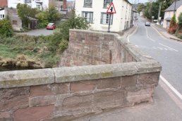 Rope marks on left side of fifth arch (19-10-08)